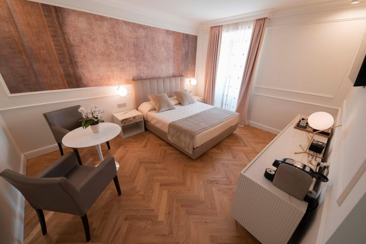 Hotel Palazzo Franceschini Cascia Zewnętrze zdjęcie
